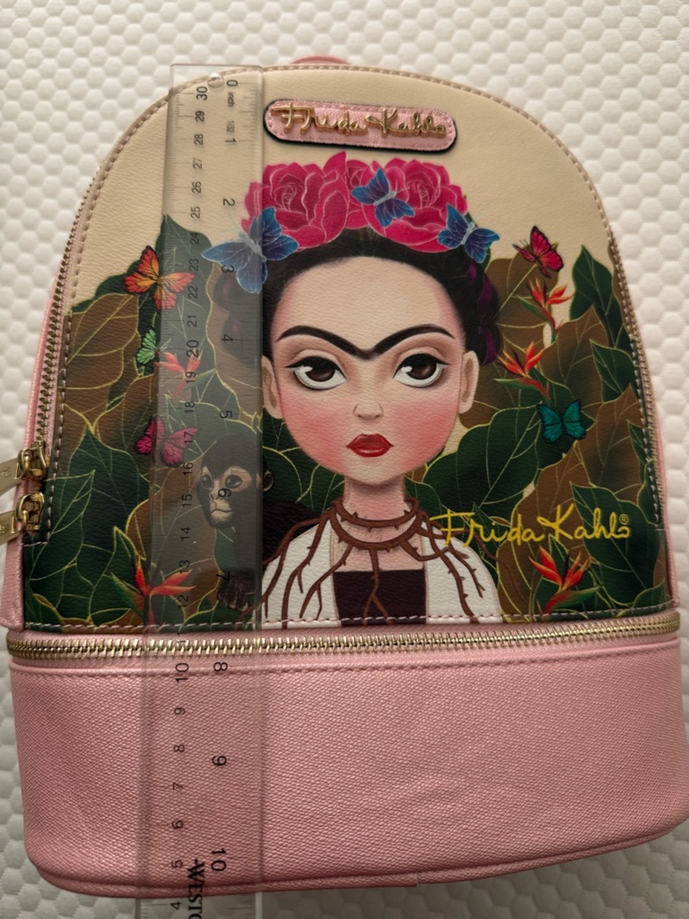 New Authentic Frida Kahlo cartoon Pink Floral Mini Faux leather Backpack w/tags - Picture 6 of 7